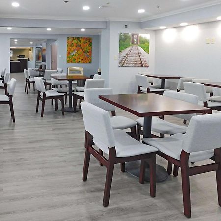 Quality Inn Colchester - Burlington Bagian luar foto