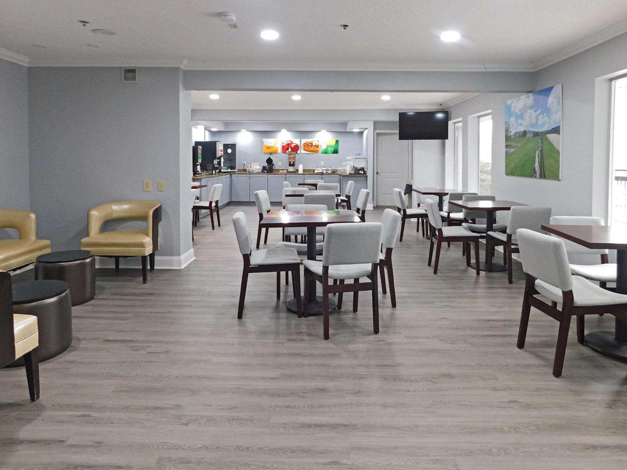 Quality Inn Colchester - Burlington Bagian luar foto