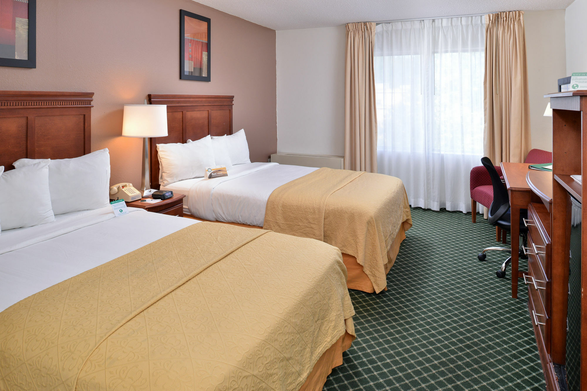Quality Inn Colchester - Burlington Bagian luar foto